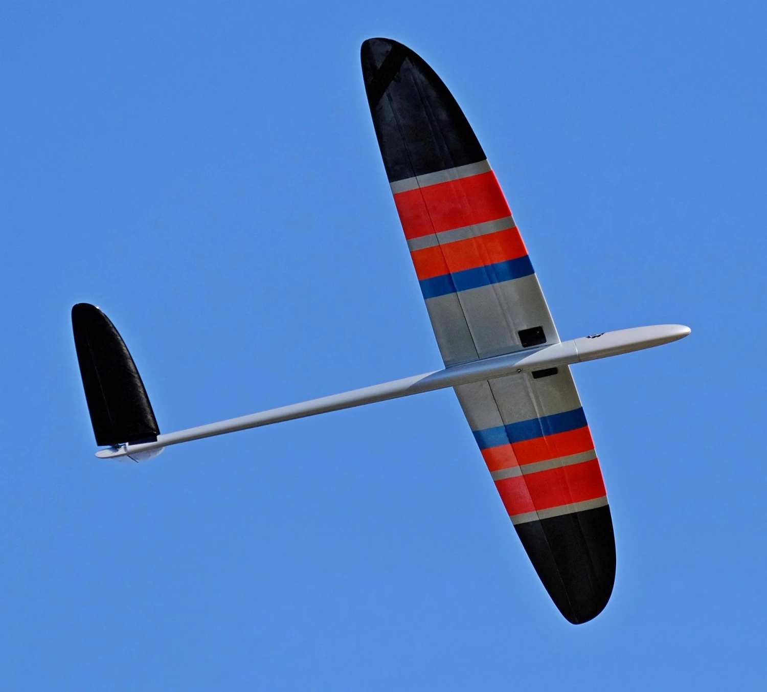 MicroMax Pocket F3F RTF Including Servos And Wing, Tail & Fuselage Bags 6 MicroMax Pocket F3F RTF Including Servos And Wing, Tail & Fuselage Bags - Image 4