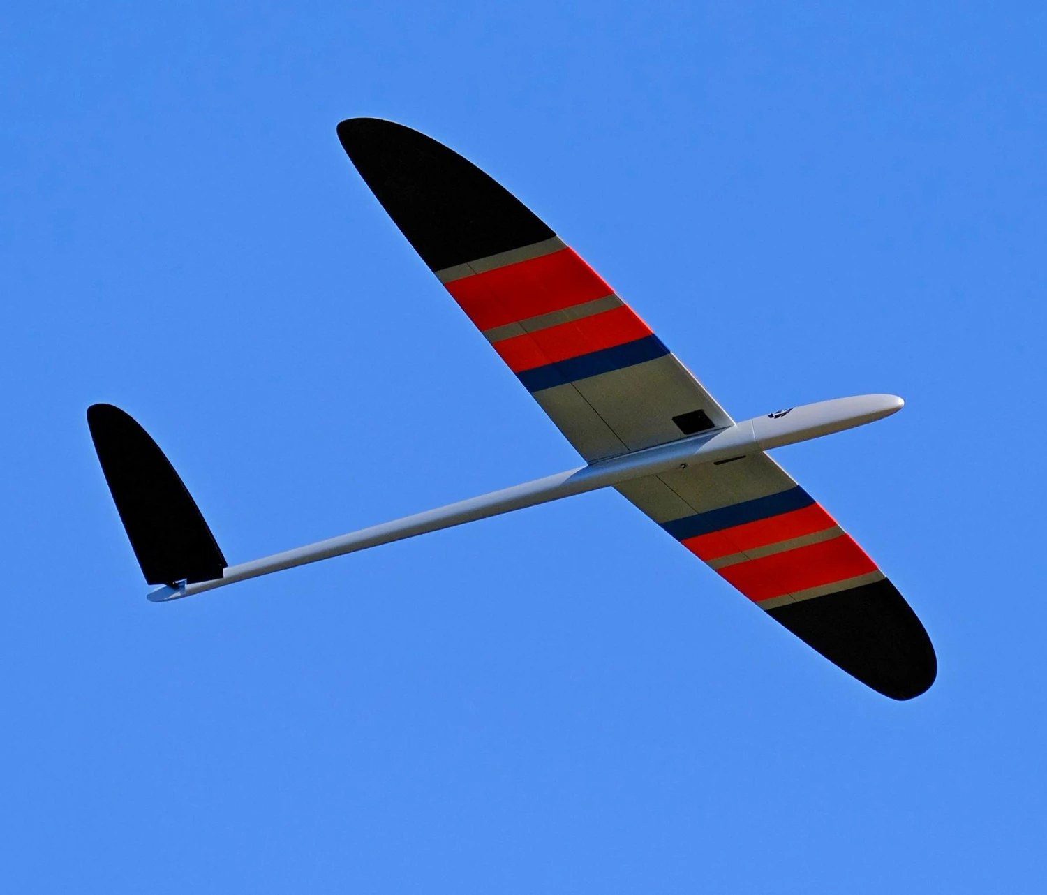 MicroMax Pocket F3F RTF Including Servos And Wing, Tail & Fuselage Bags 7 MicroMax Pocket F3F RTF Including Servos And Wing, Tail & Fuselage Bags - Image 5